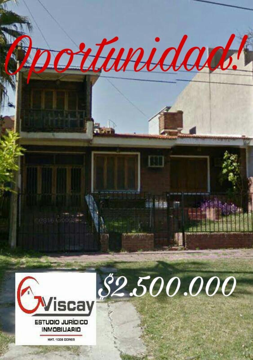 OFERTA!!! CHALET EN LA MEJOR ZONA DEL THOMSON. $2.500.000