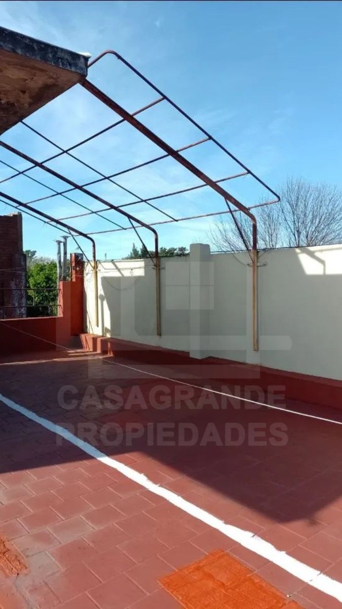 Gdor Damico 1094 · Morón — foto 4