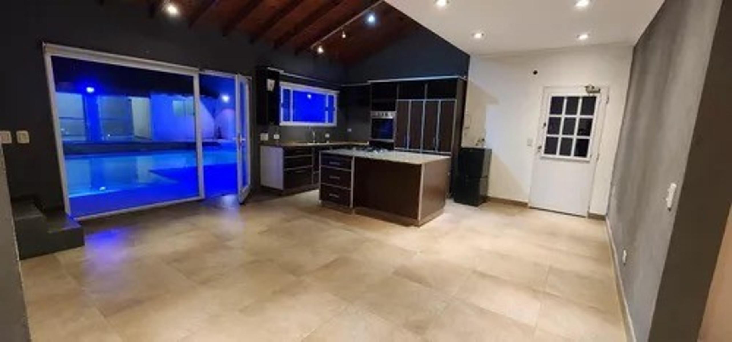 HUAURA 853 · Morón — foto 25