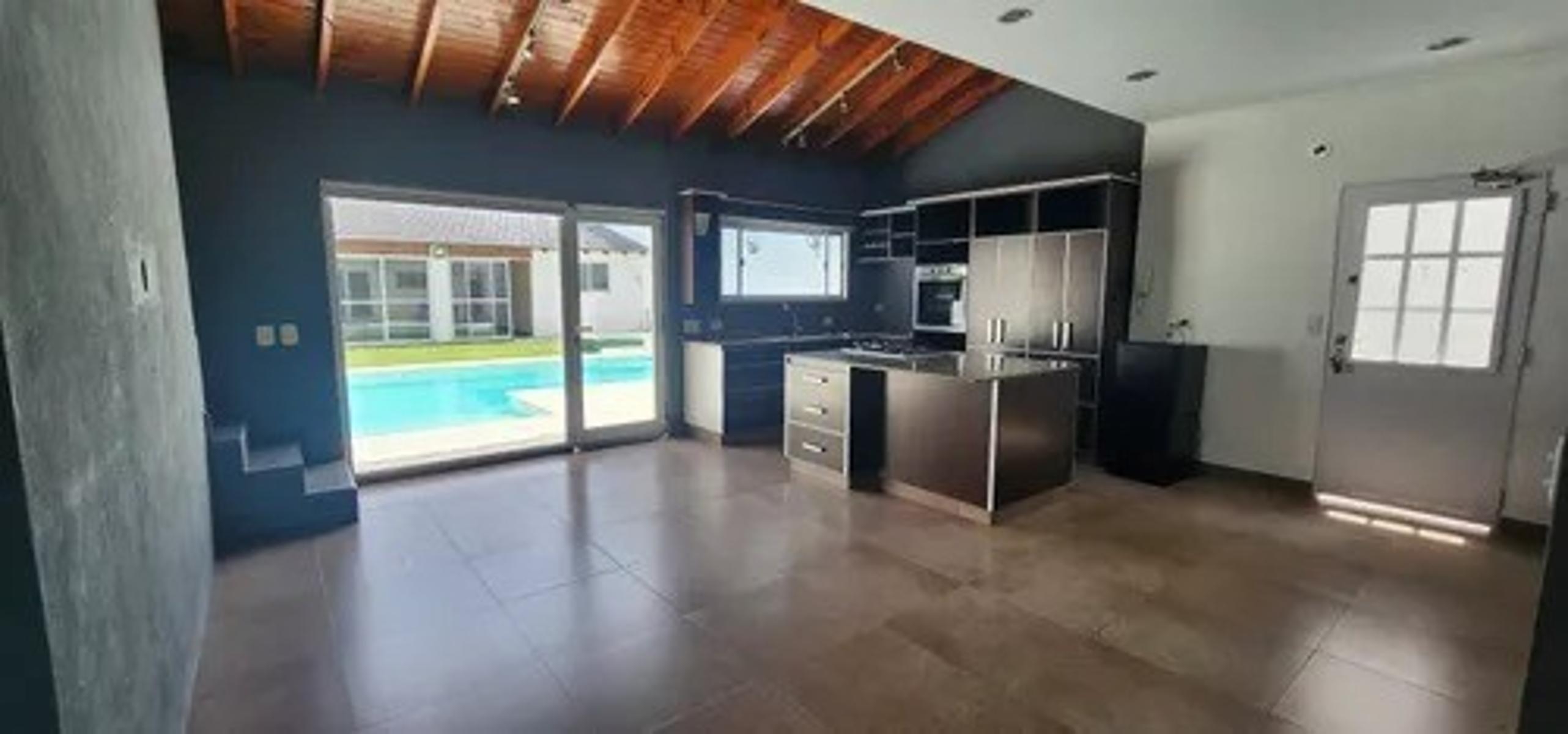 HUAURA 853 · Morón — foto 10