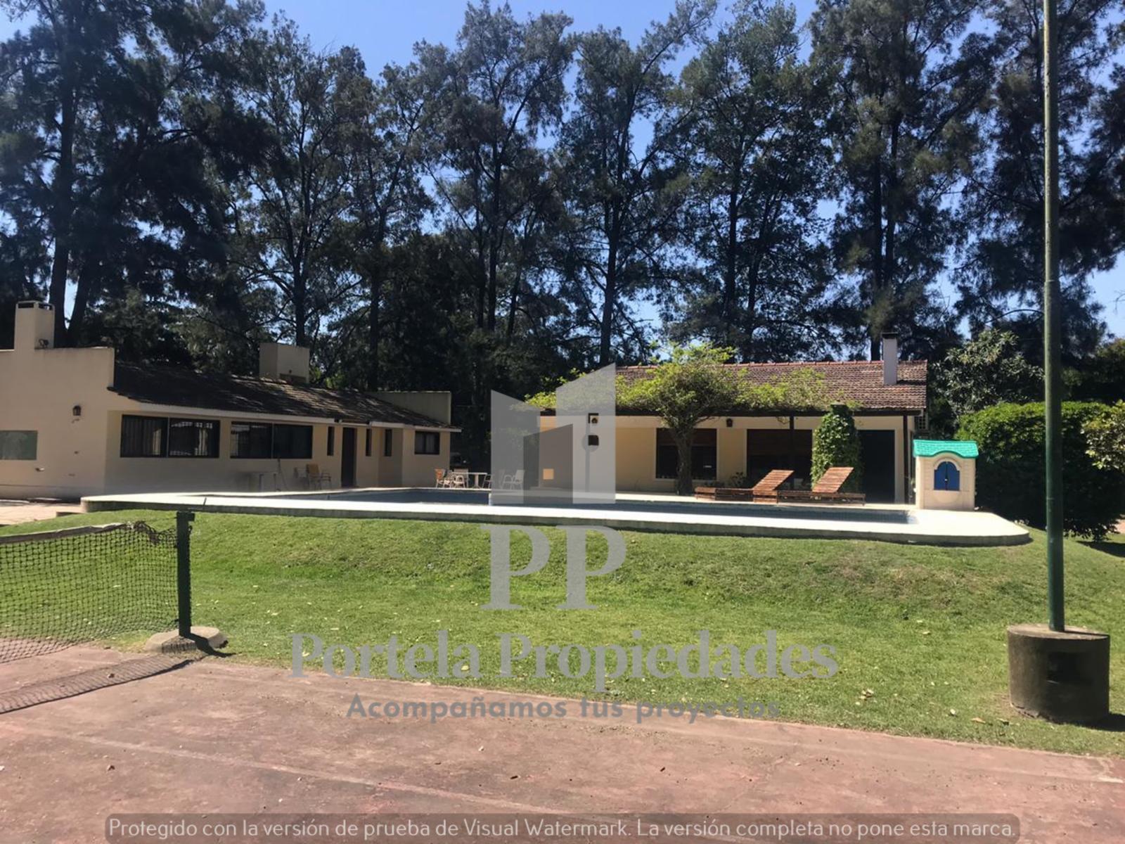 AZTECA Y VALENTÍN GÓMEZ · Moreno — foto 3