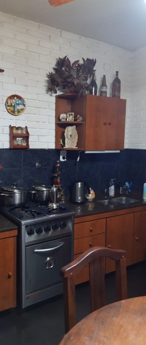 Marco Avellaneda 952 · Morón — foto 13