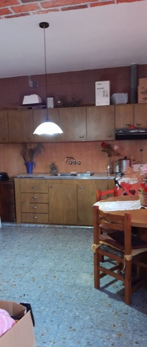 Marco Avellaneda 952 · Morón — foto 3