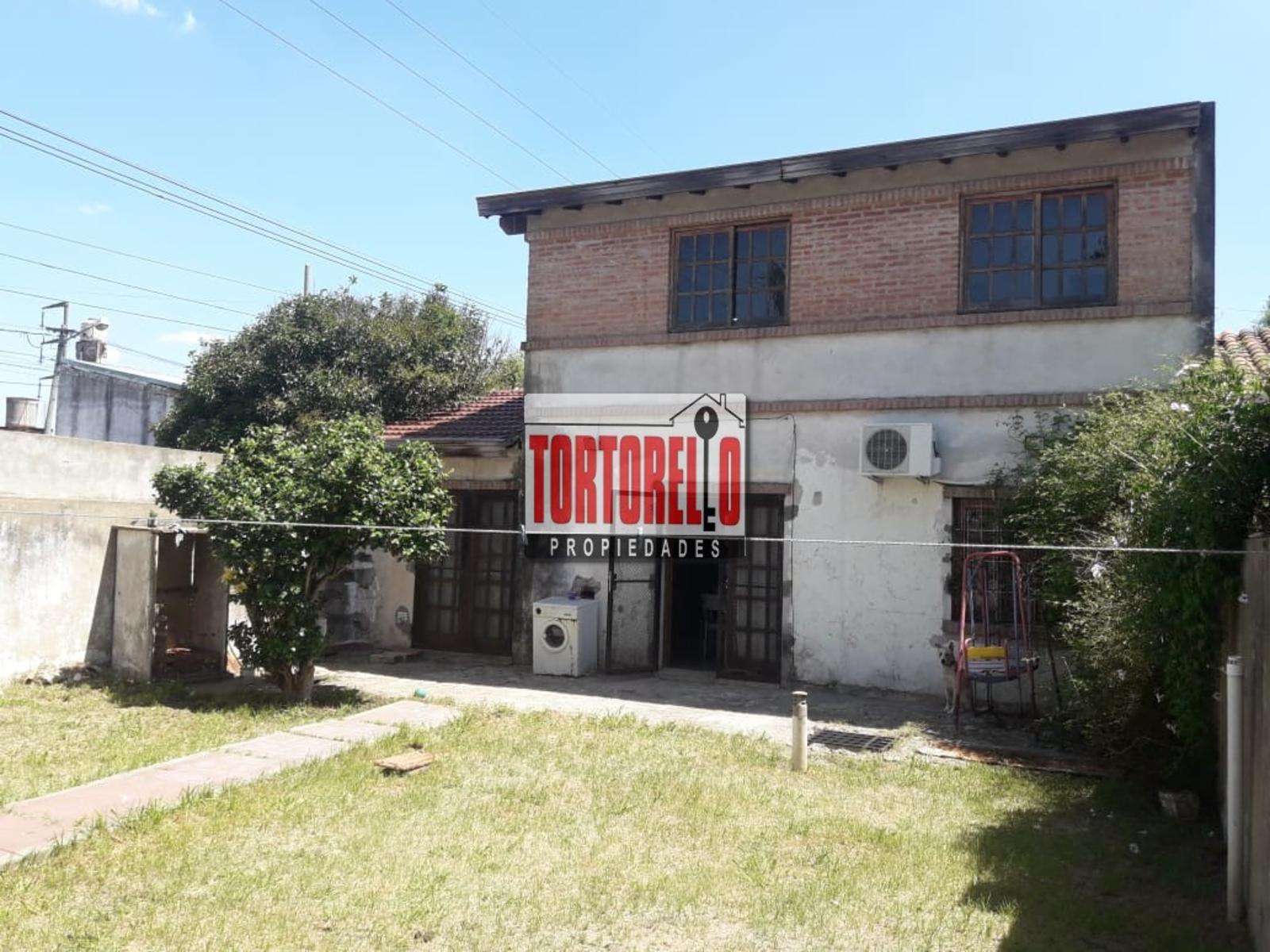 Venta de casa , 4 ambientes, en Ituzaingo.