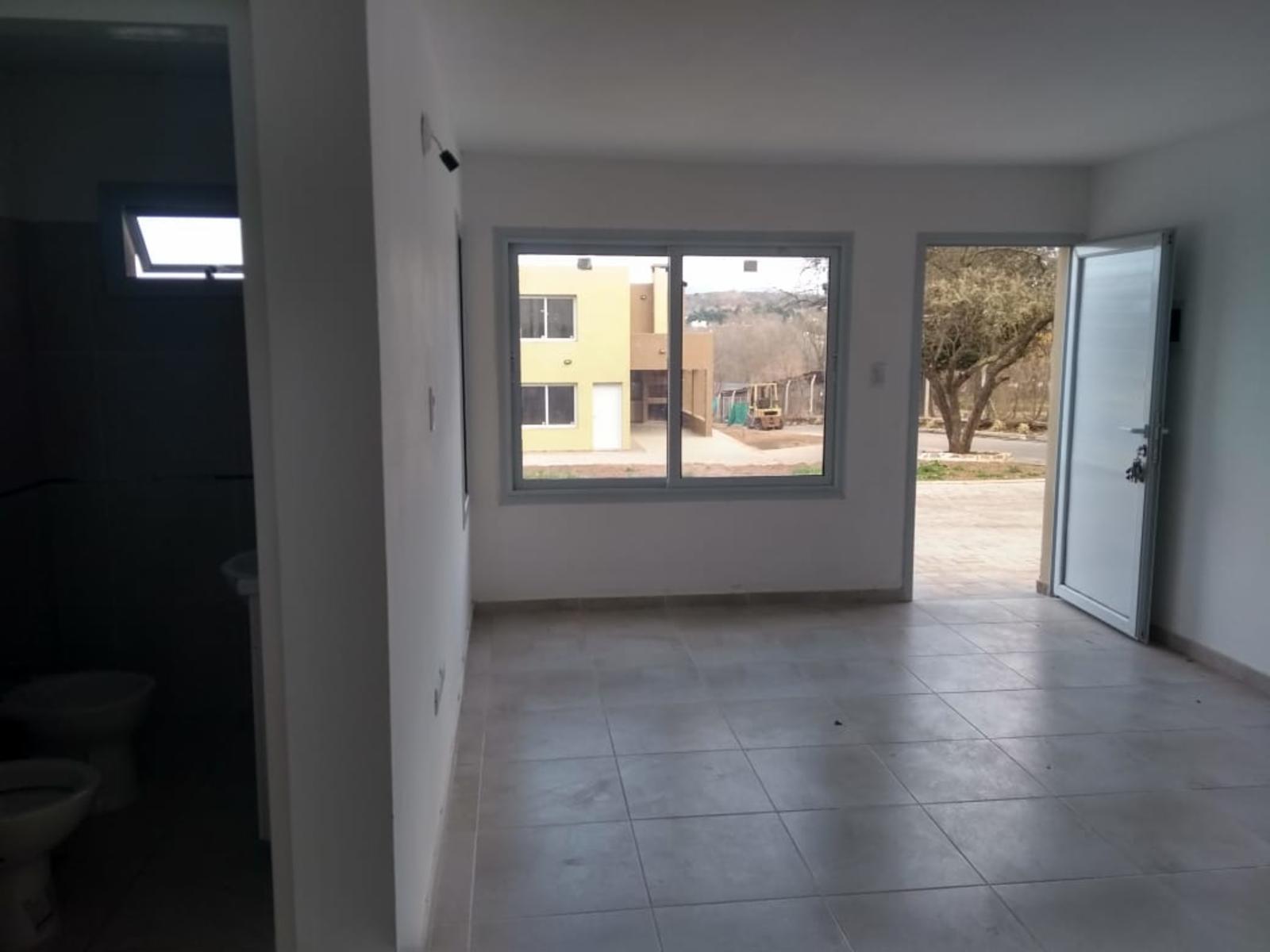 A 10 MINUTOS DEL CENTRO DE CARLOS PAZ · Punilla — foto 18