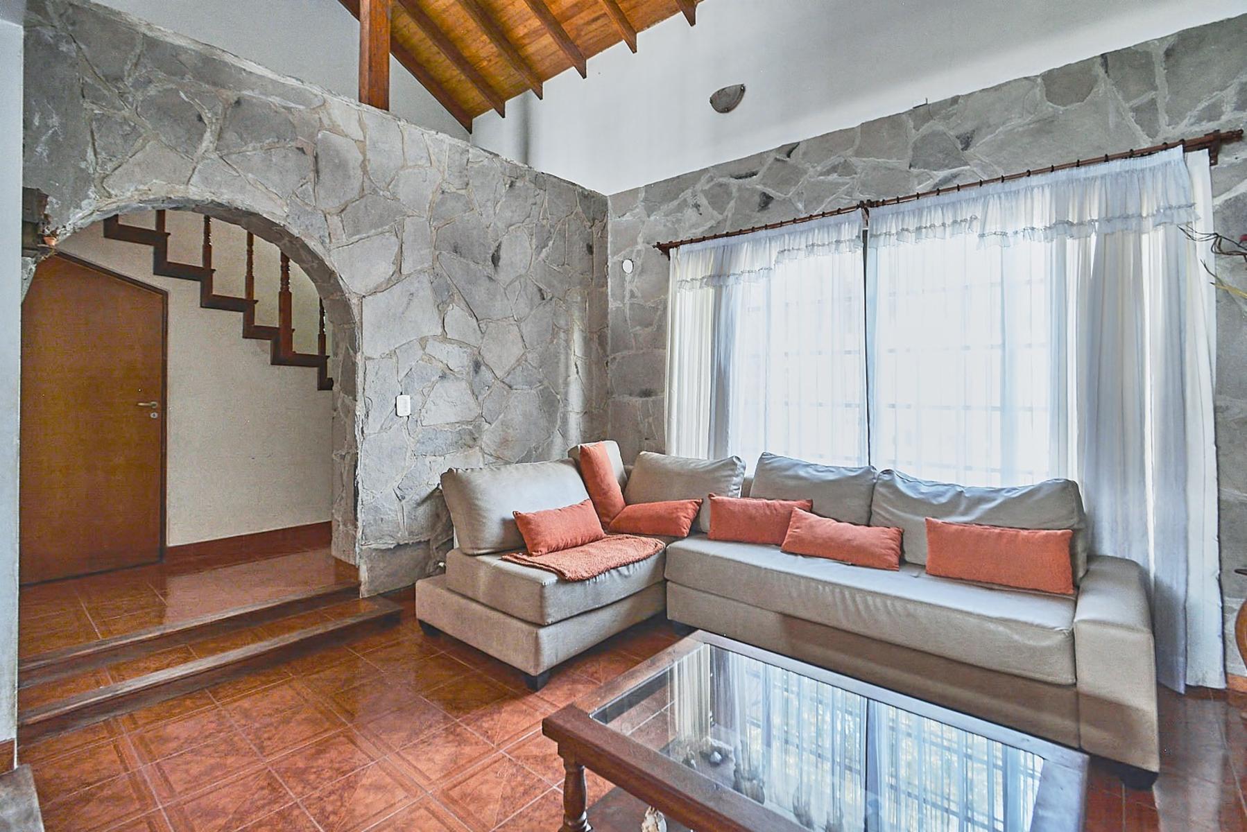 Felix Frias 2800 · Hurlingham — foto 15