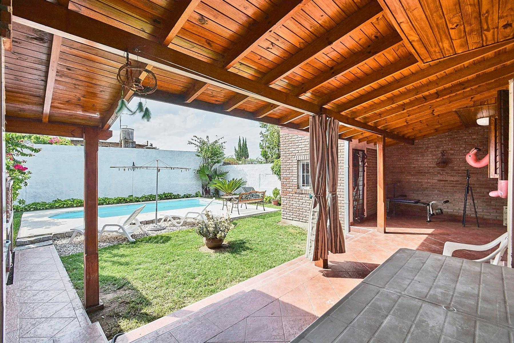 Felix Frias 2800 · Hurlingham — foto 28