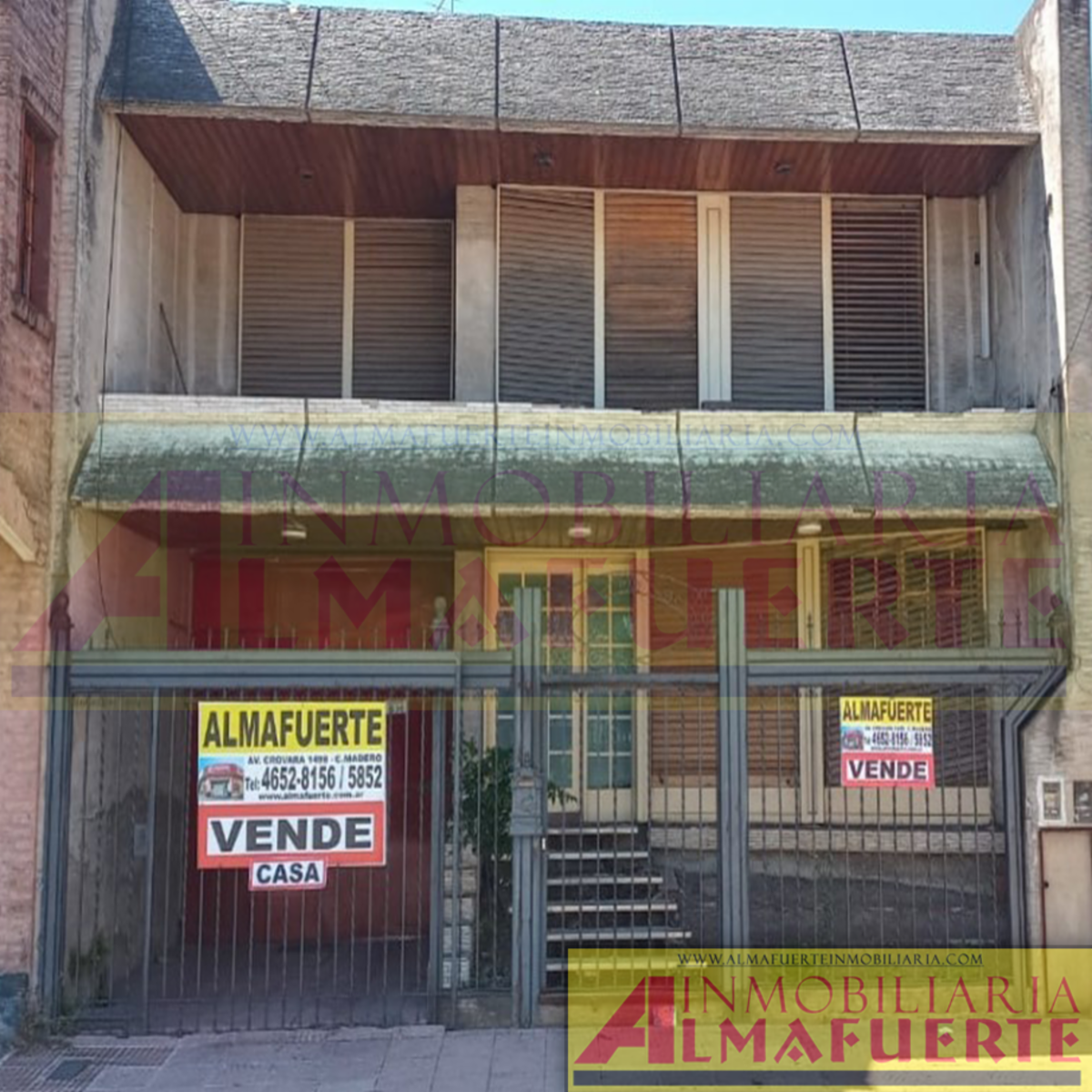 Al frente vivienda en 2 plantas de 5 ambientes