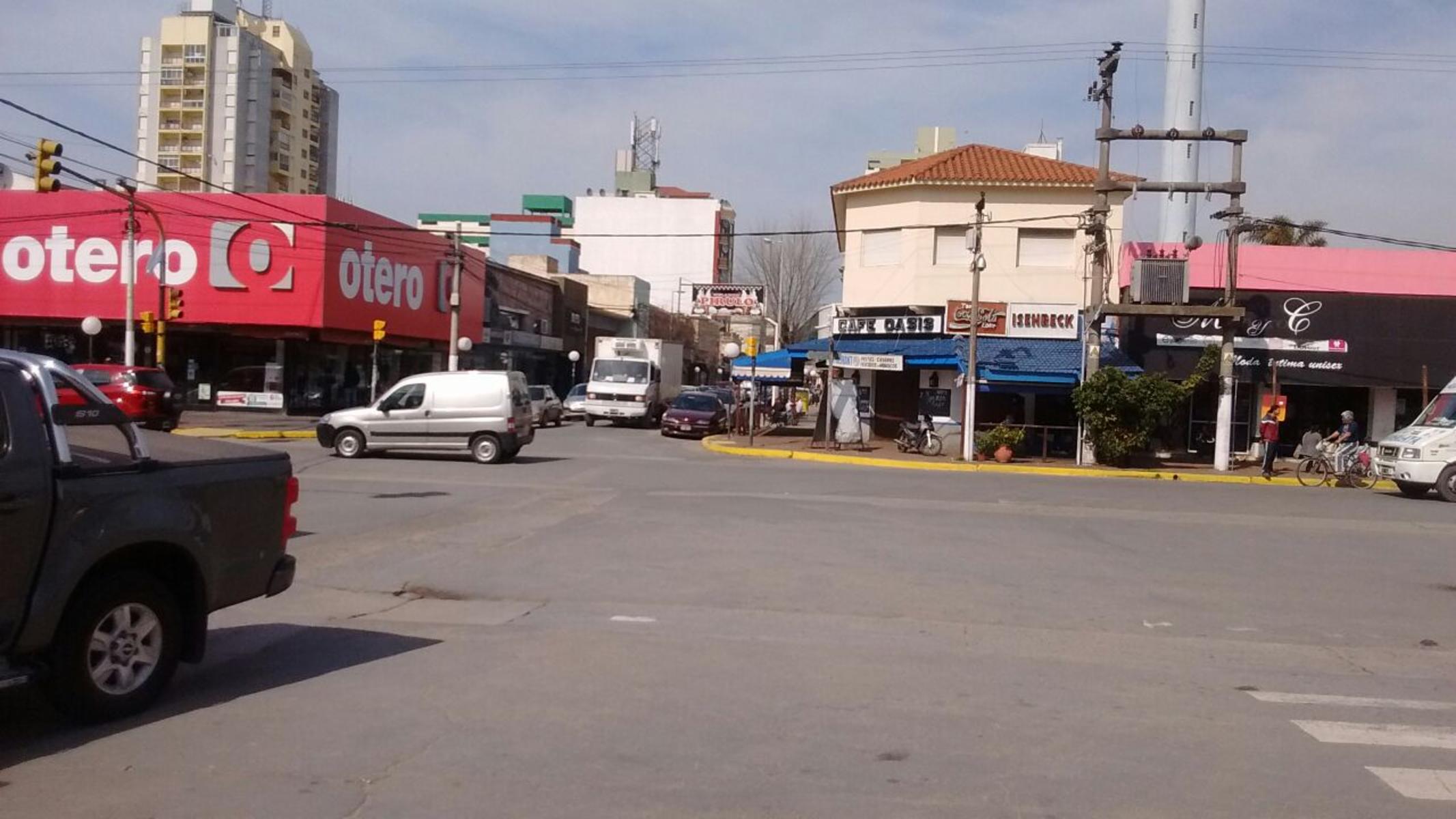 Av. San Martin · La Costa — foto 3