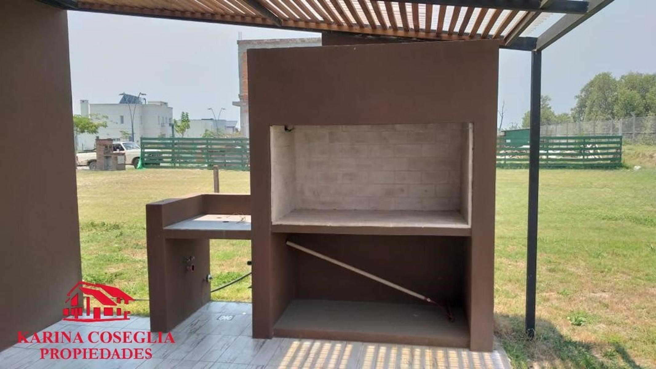 AV DE LOS LAGOS · Escobar — foto 3