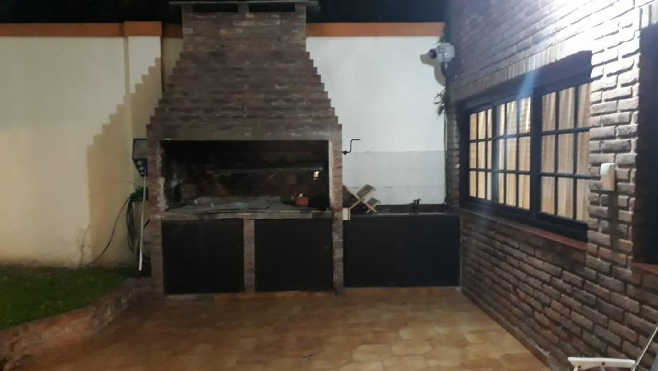 Igualdad 700 · Morón — foto 12