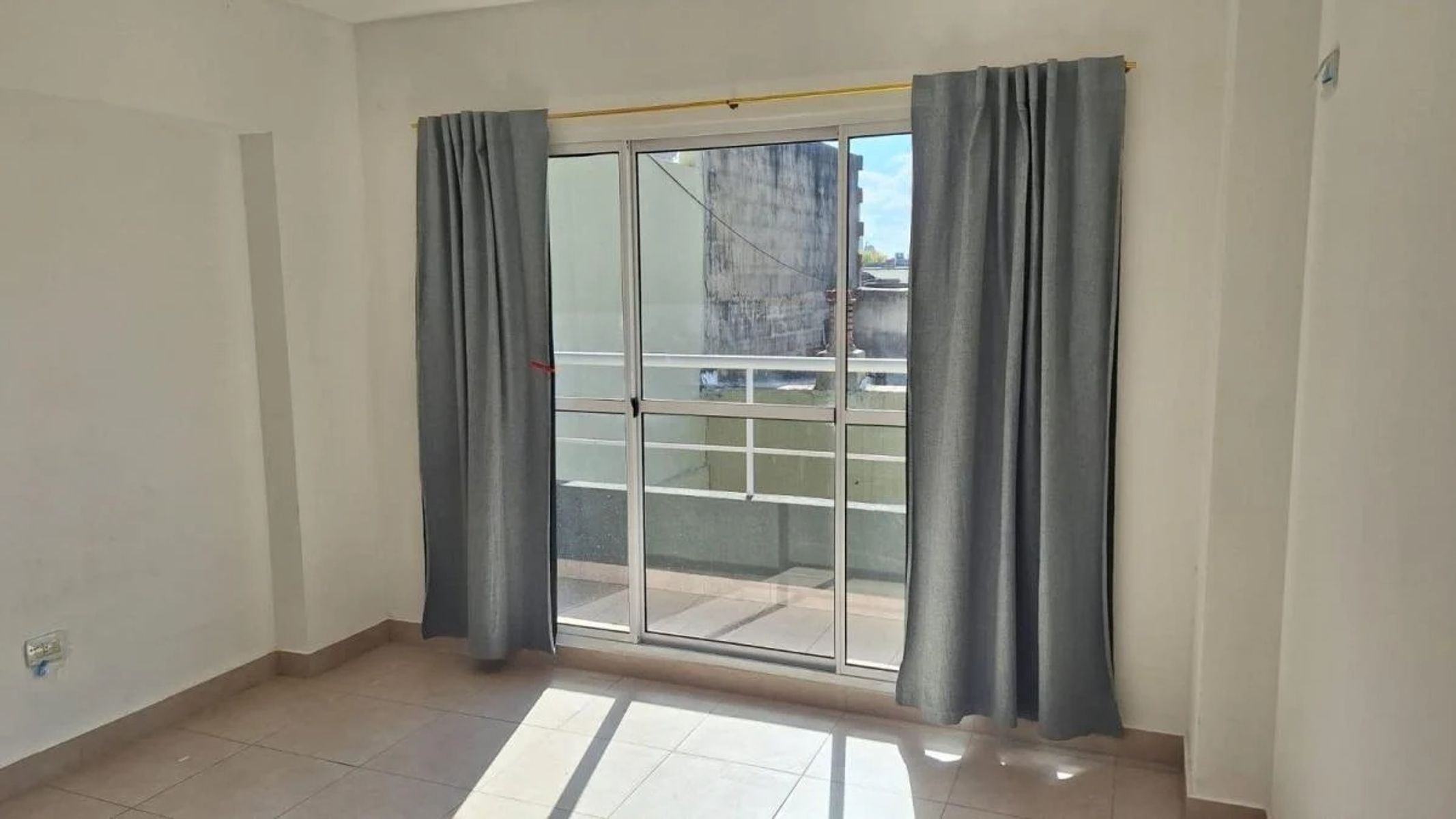 AV RIVADAVIA 9615 · Villa Luro — foto 16