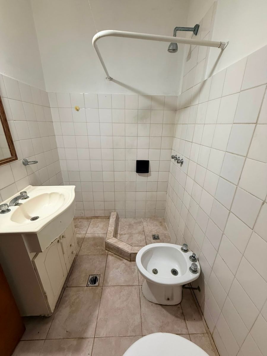JULIAN AGUIRRE 2503 · Hurlingham — foto 15
