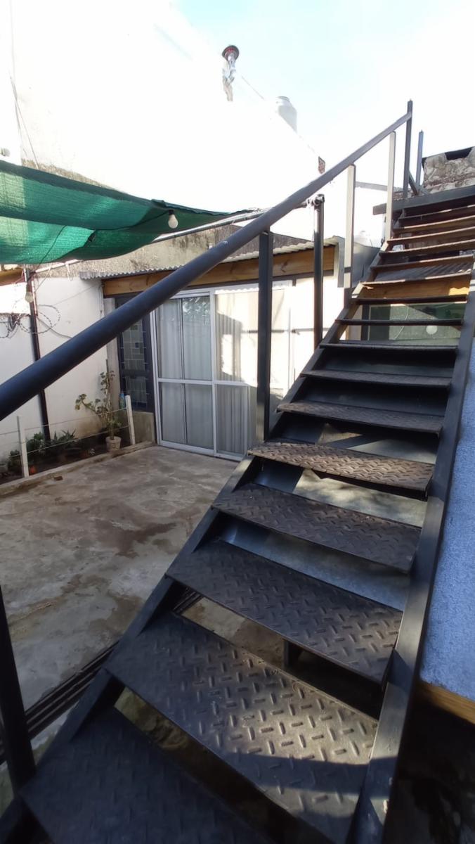 AV 25 DE MAYO 1700 · Lanús — foto 4