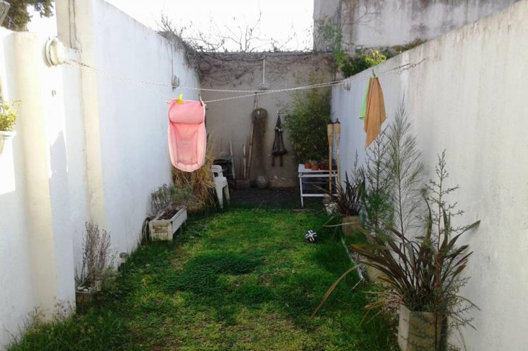 Vicente Lopez 220 · La Matanza — foto 6