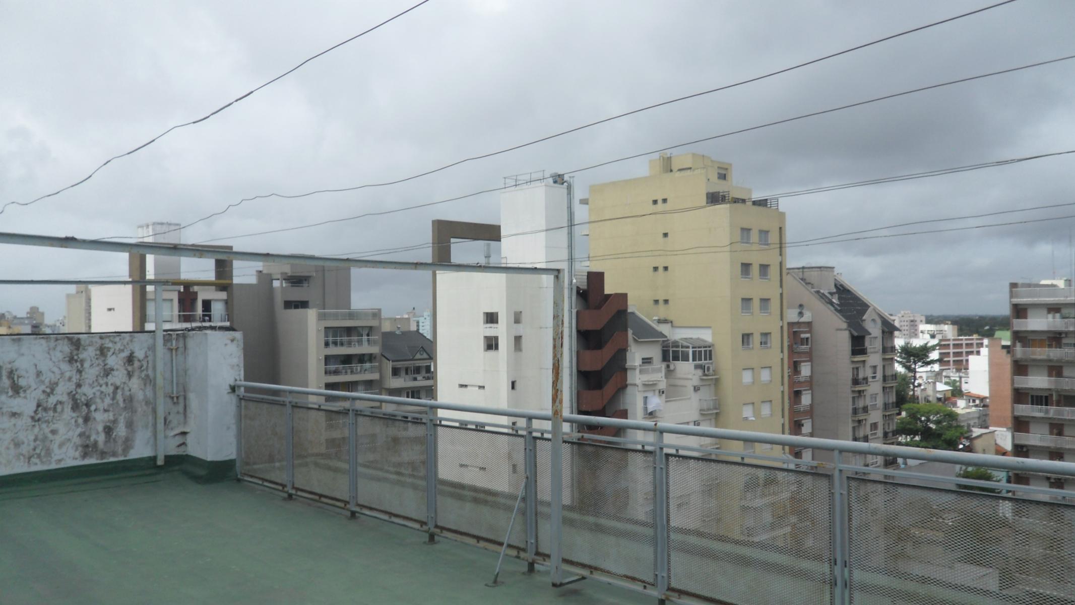 Gob. Irigoyen 100 · Lanús — foto 15
