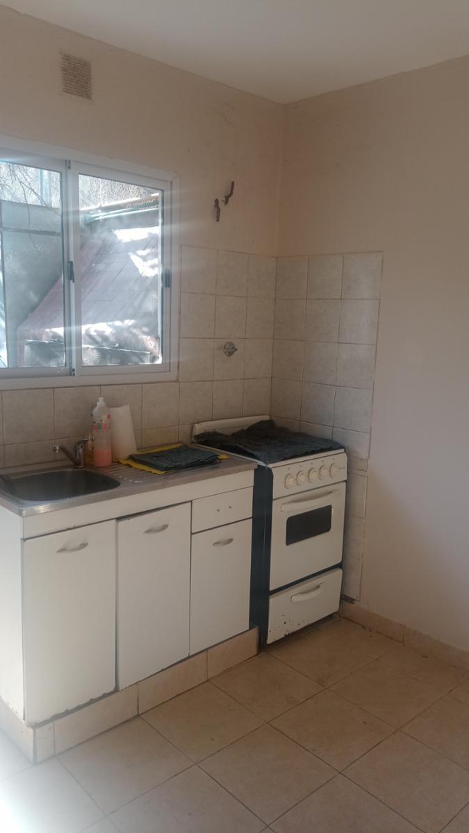 Levaggi   400 · Morón — foto 3