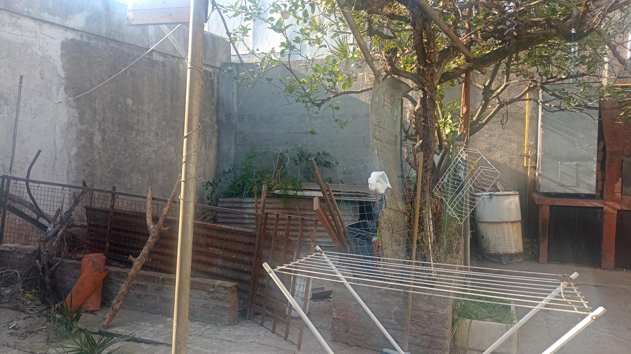 Levaggi   400 · Morón — foto 9