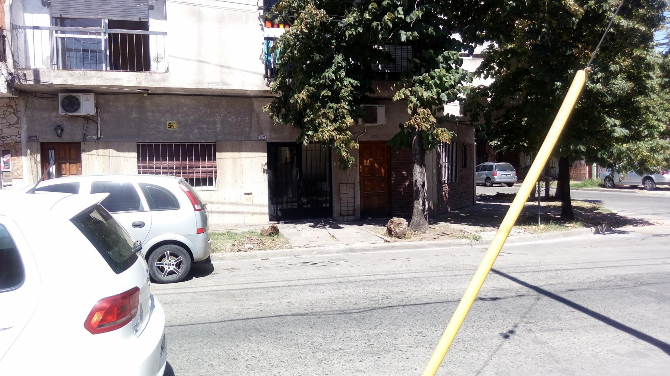Dr. Valentín Alsina 1100 · Hurlingham — foto 6
