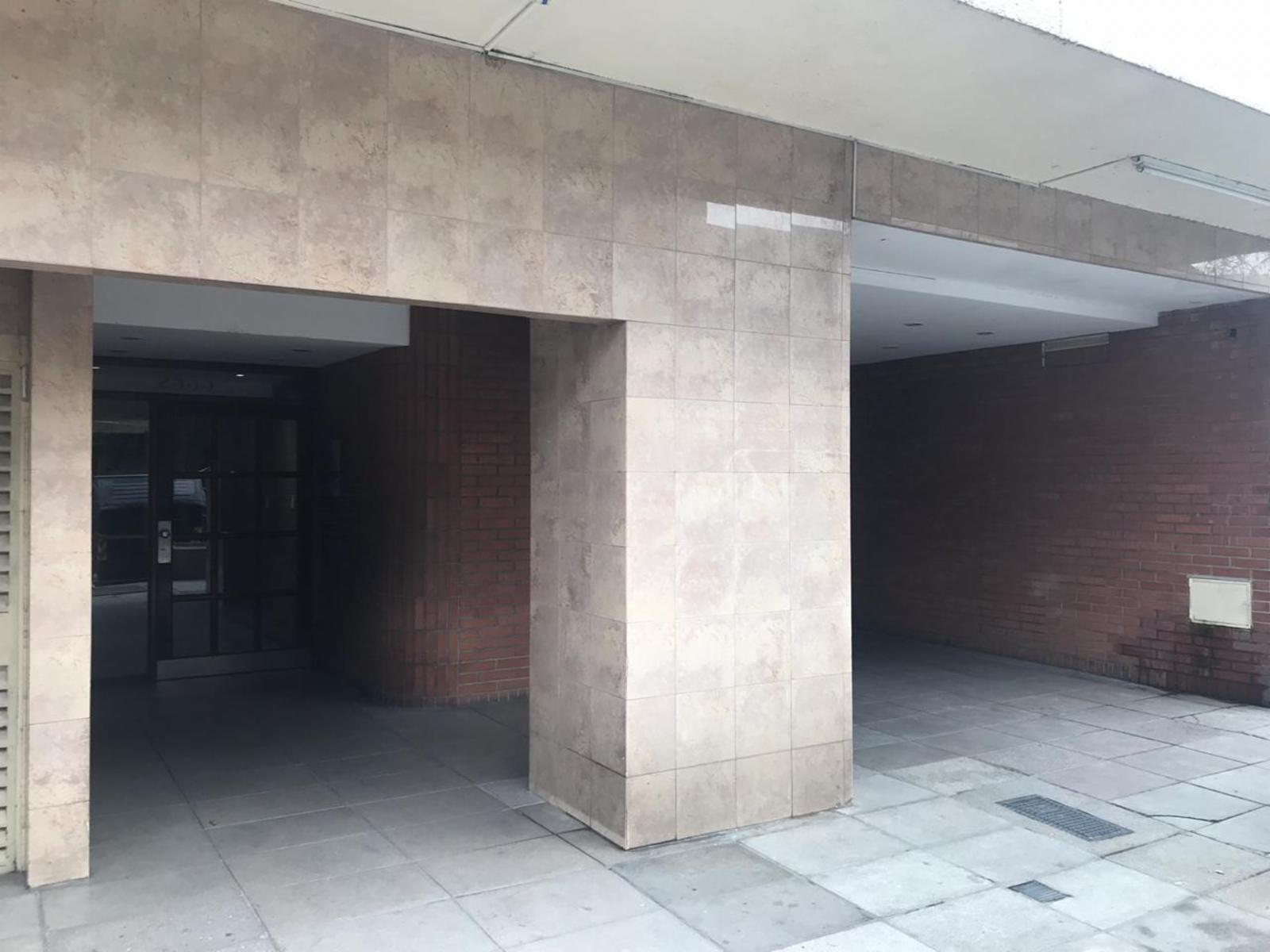 Departamento 3 Amb Al Frente con Gran Terraza