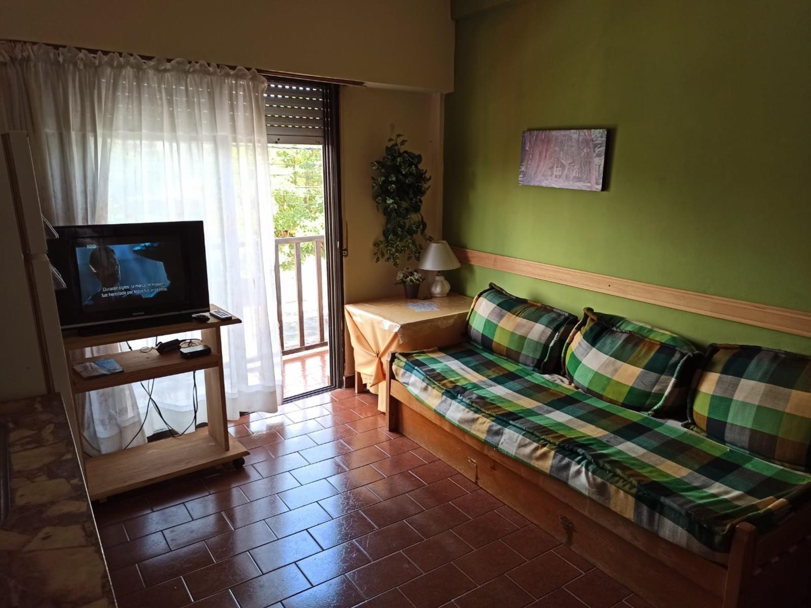 20 n 2551 · La Costa — foto 6
