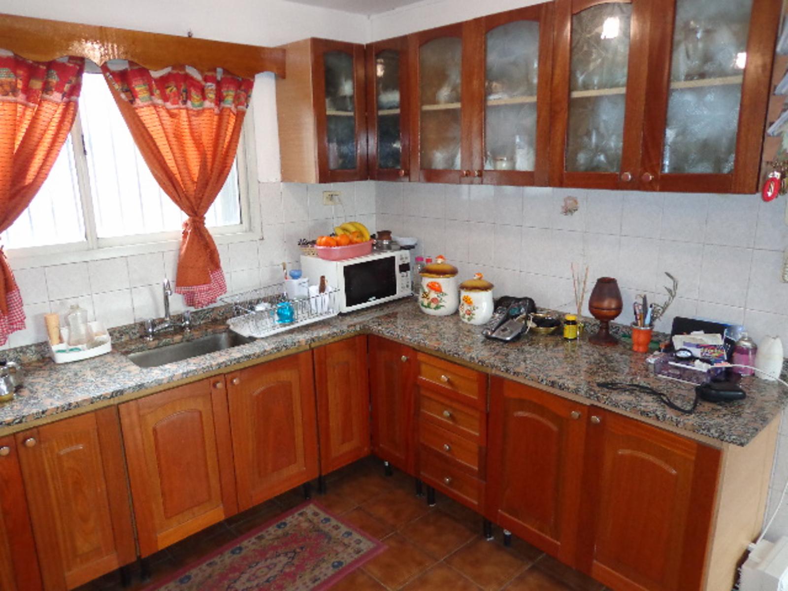 LAVALLOL 806 · La Matanza — foto 22