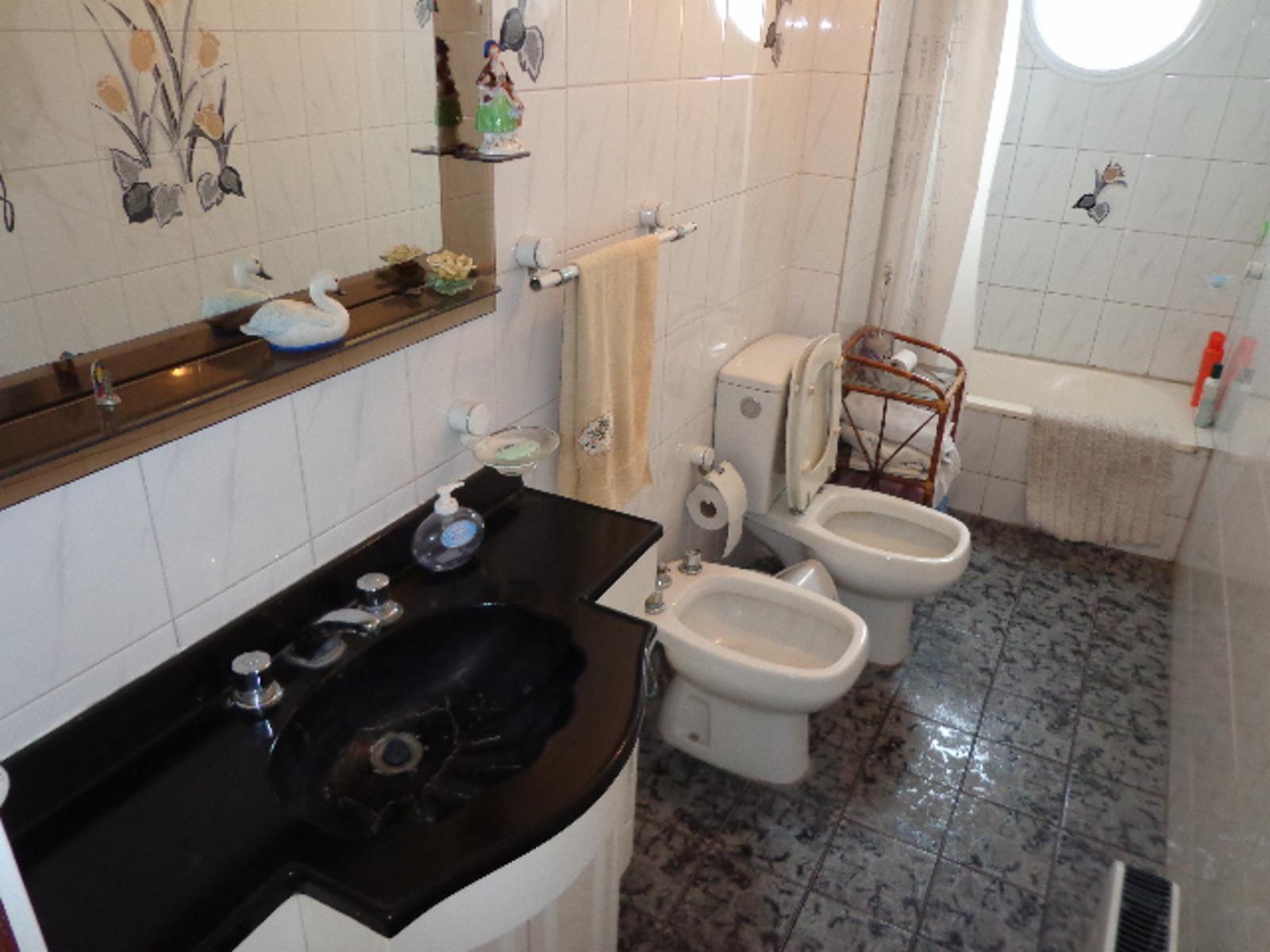LAVALLOL 806 · La Matanza — foto 8