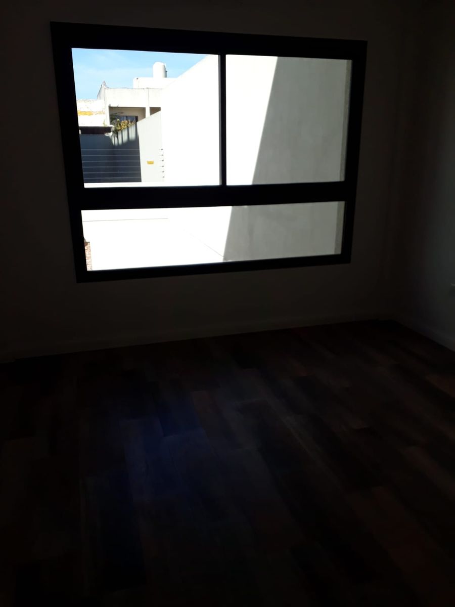 GOBERNADOR COSTA 100 · La Matanza — foto 4