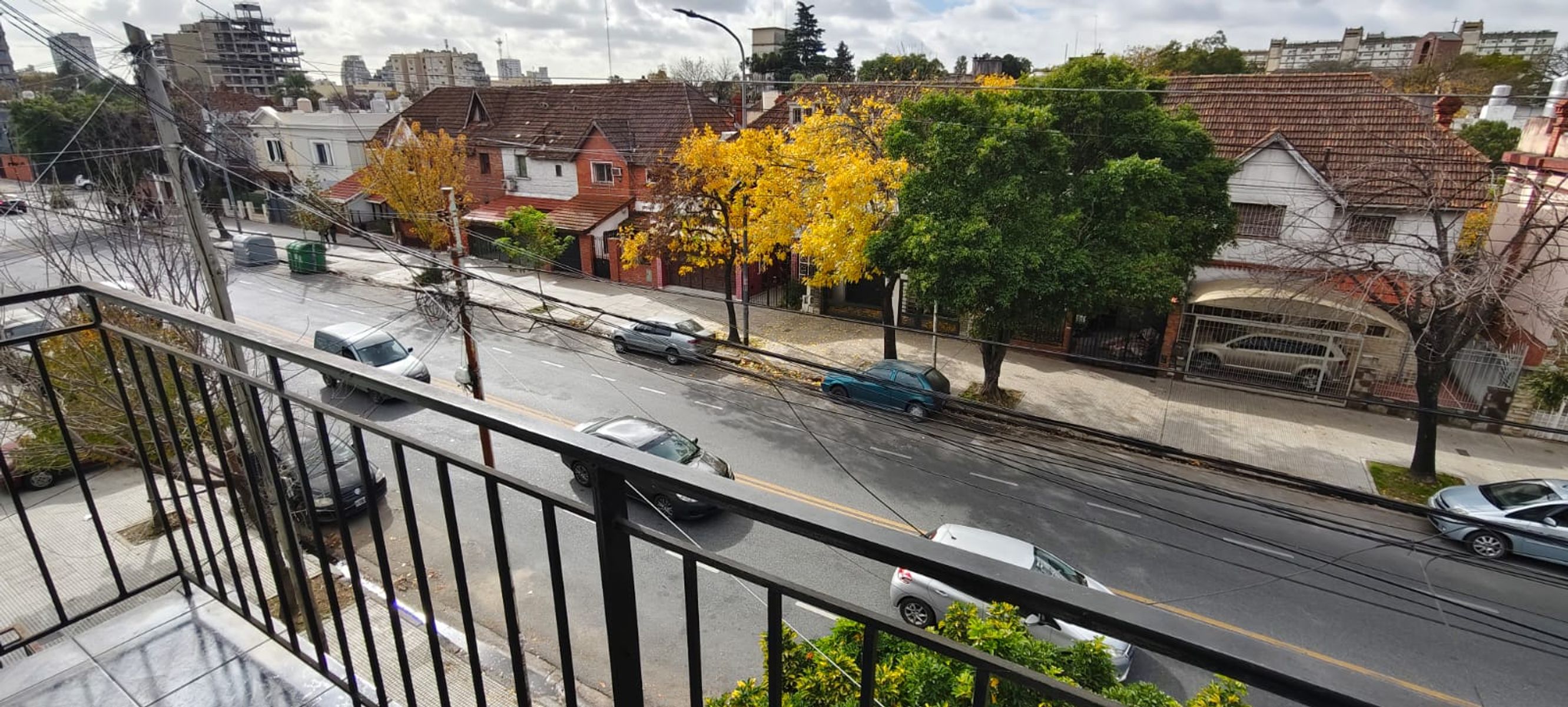 Av. Olivera 400 · Floresta — foto 3