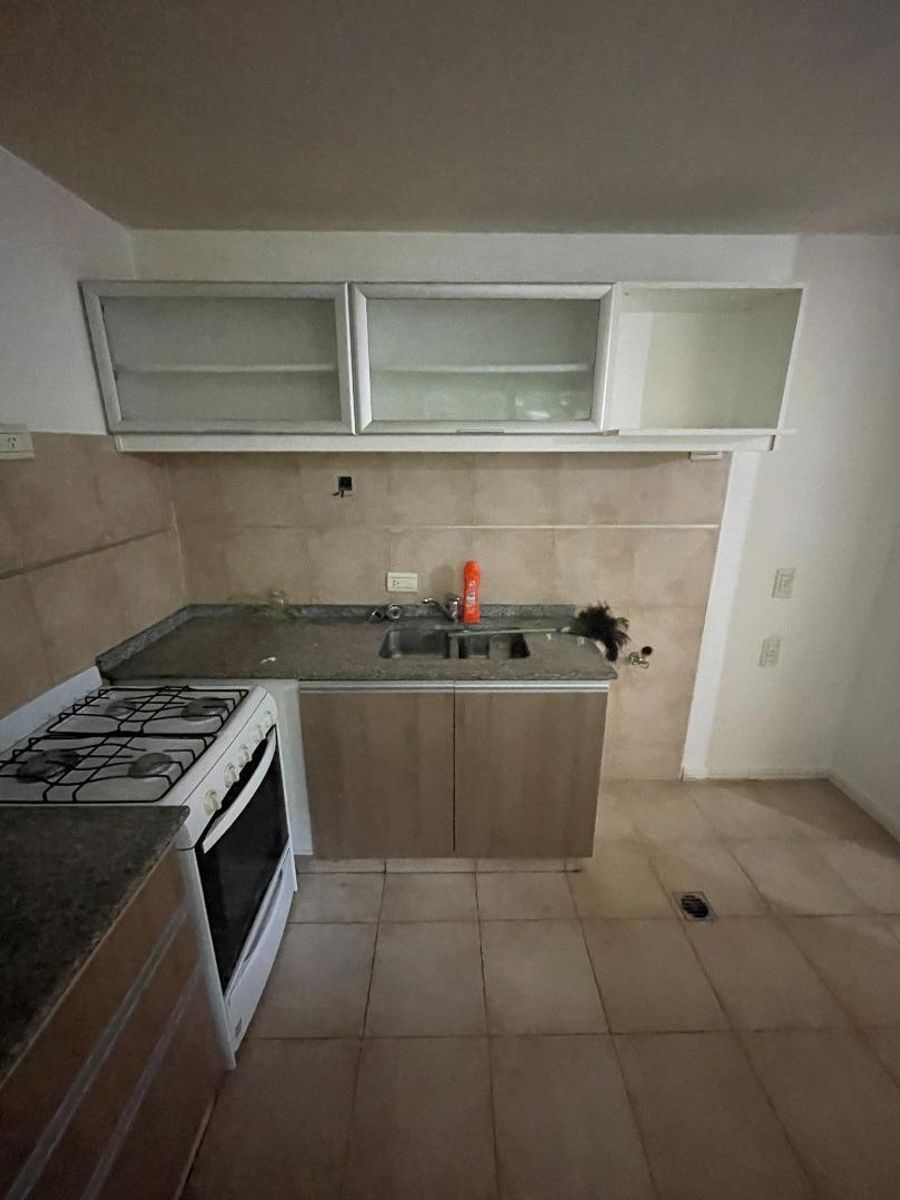 Loria 477 · Lomas De Zamora — foto 3