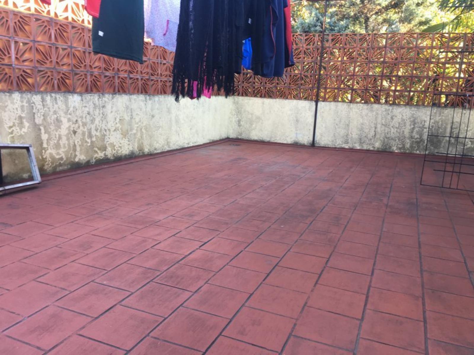 Los Jacarandaes 100 · Lomas De Zamora — foto 9