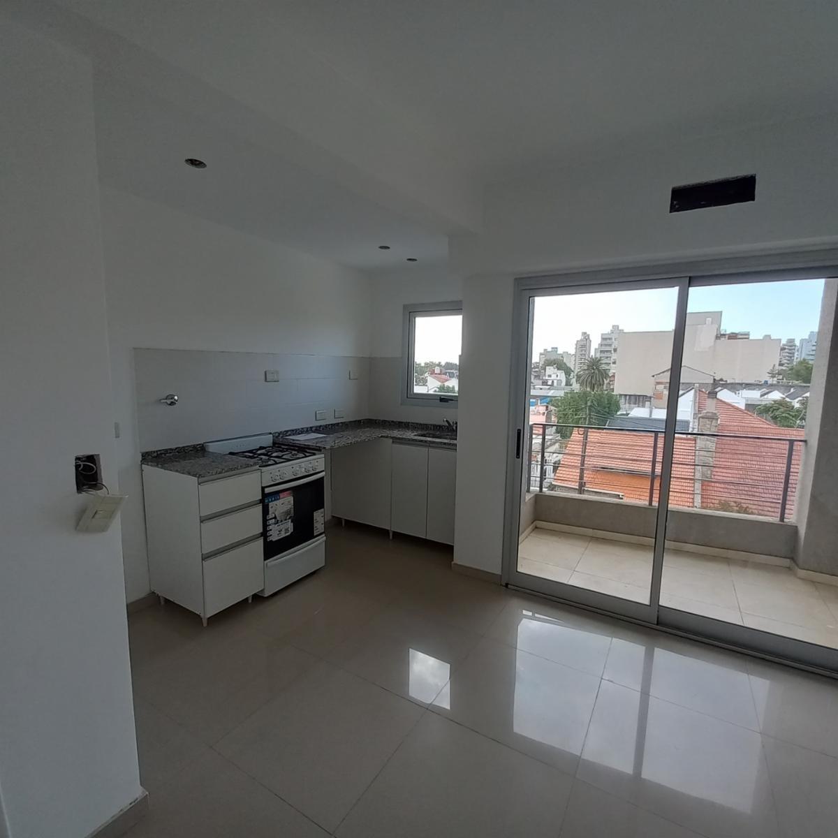MARMOL 314 · Lanús — foto 6