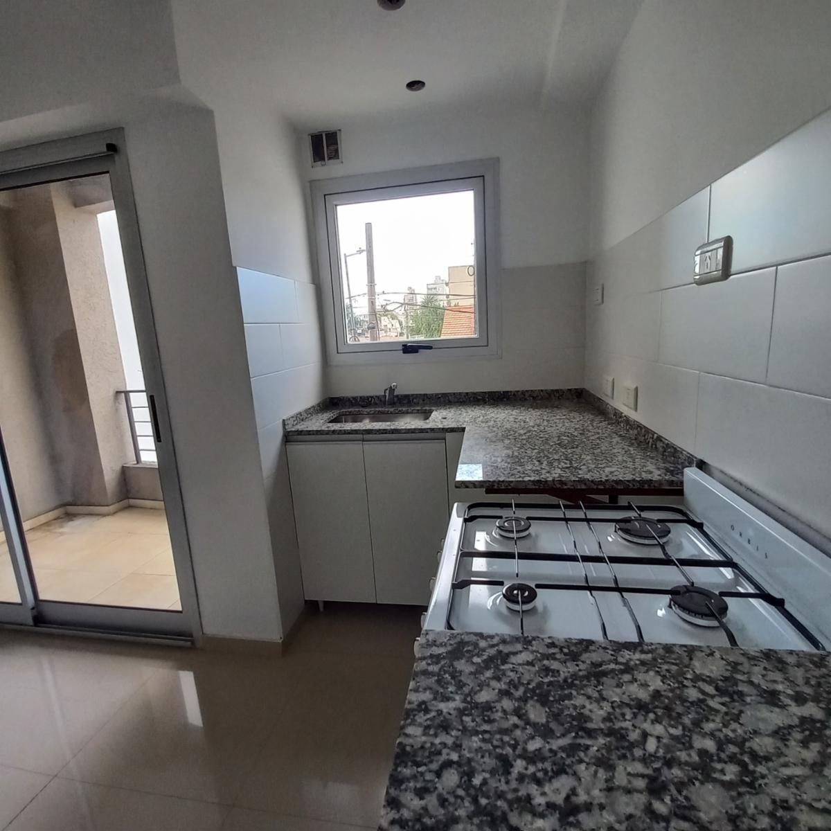 MARMOL 314 · Lanús — foto 8