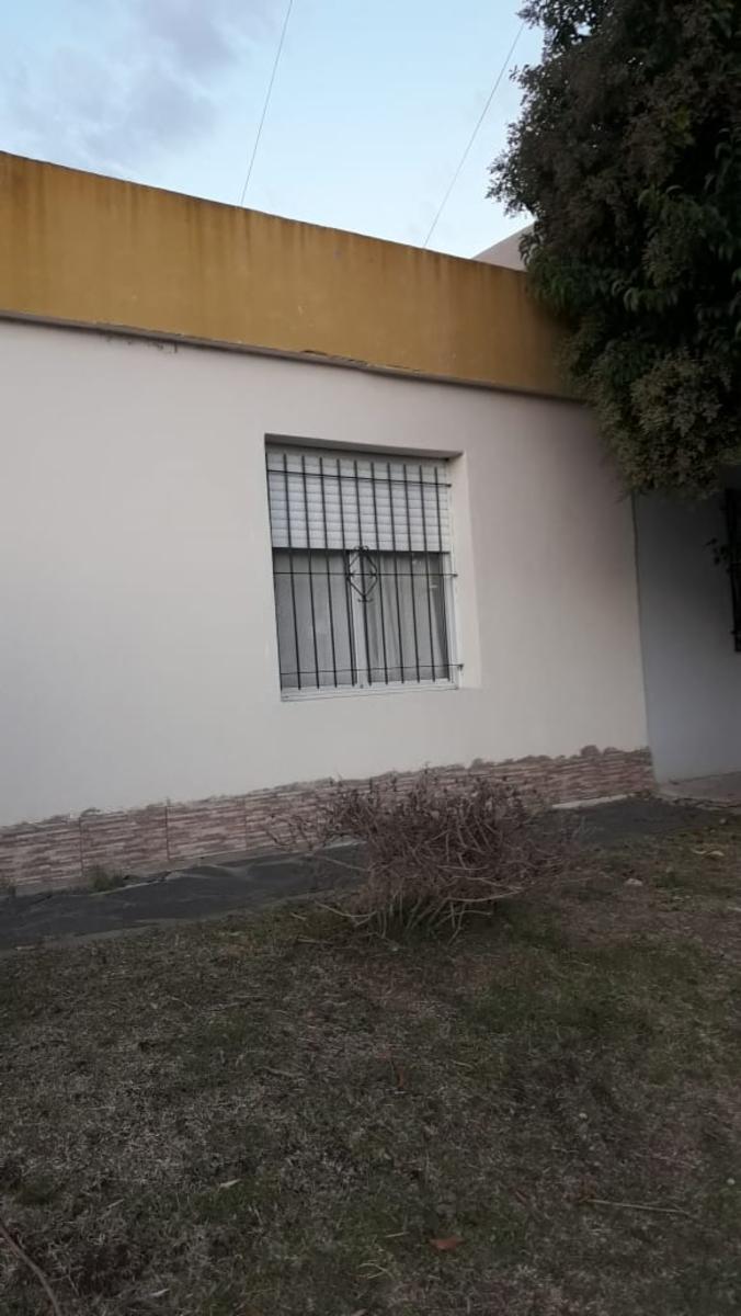 BERTOLET 2100 · Ituzaingó — foto 3