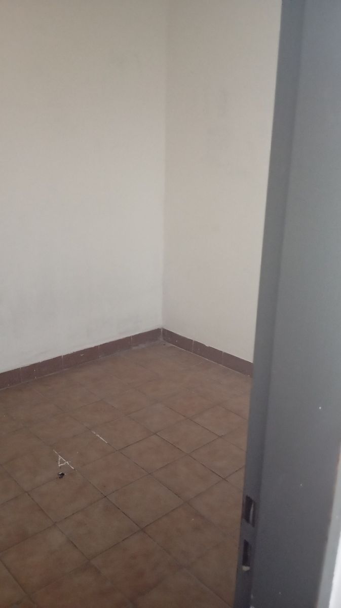Godoy Cruz 2452 · La Matanza — foto 11