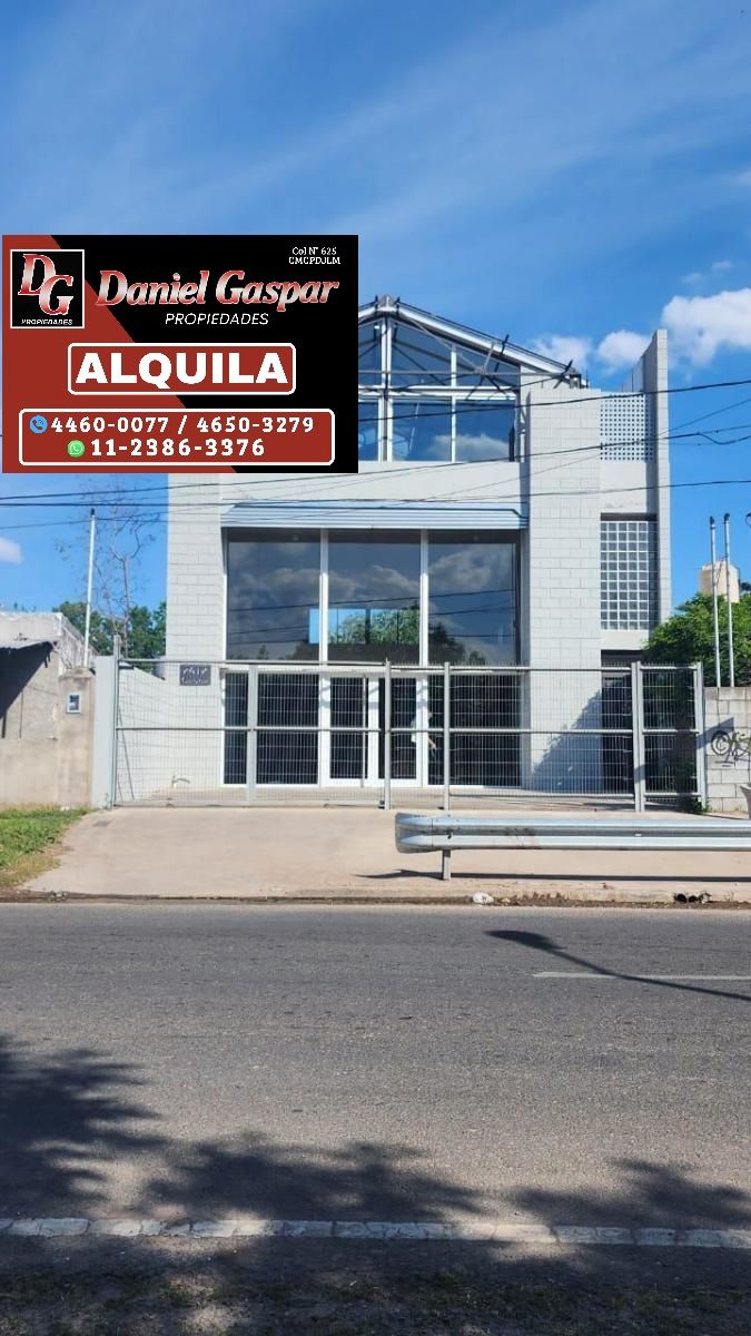 ALQUILER - GRAN LOCAL COMERCIAL DE 206 M2 - ¡A ESTRENAR