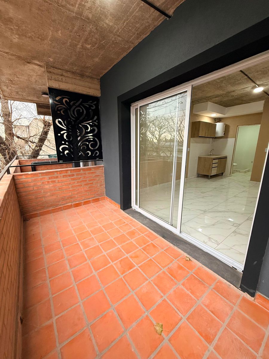 ANDRES ARGUIBEL 3226 · Hurlingham — foto 18