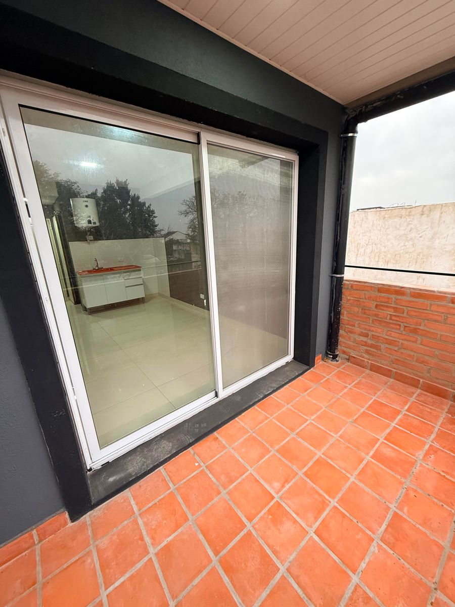 ANDRES ARGUIBEL 3226 · Hurlingham — foto 6