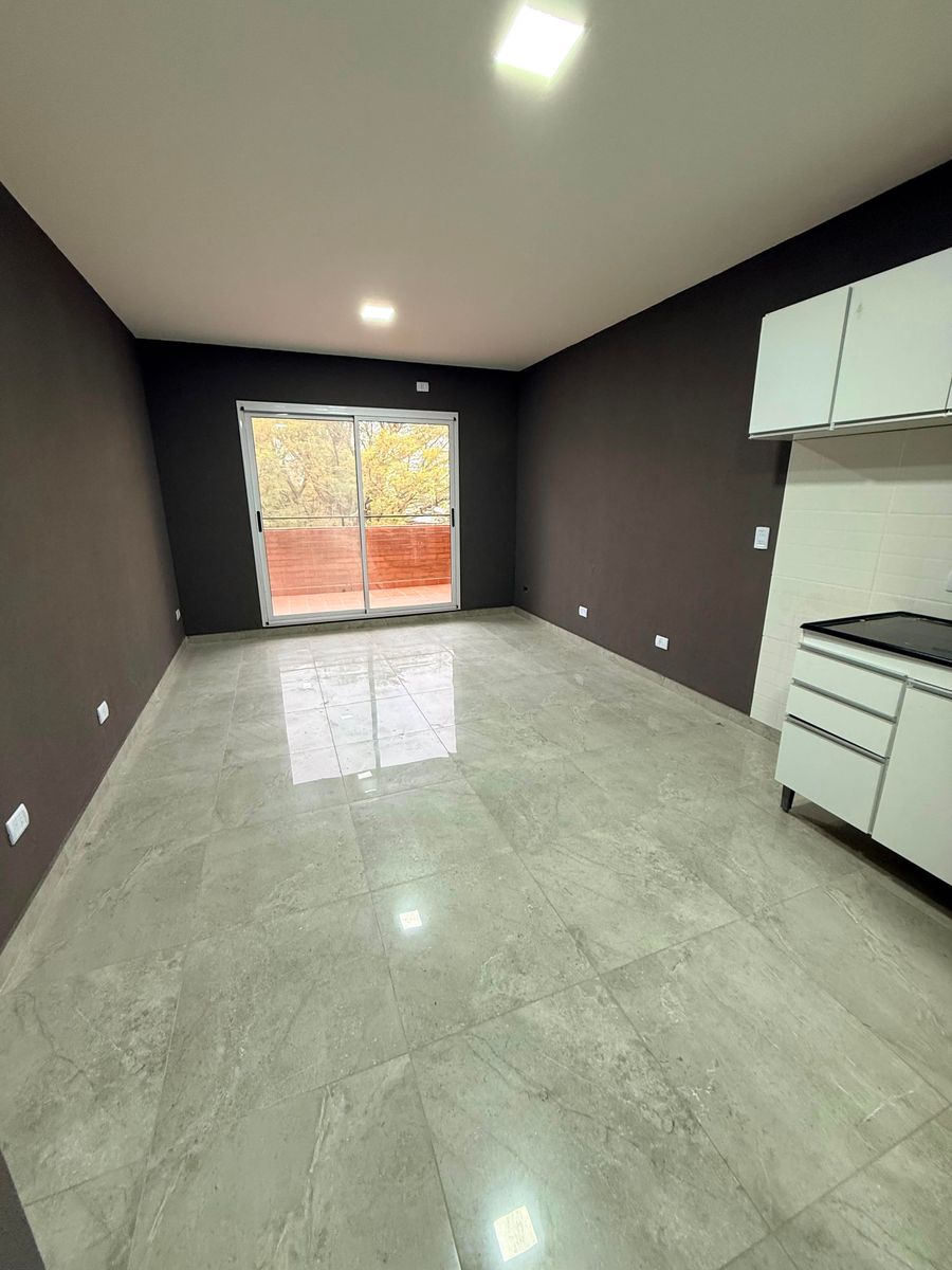 ANDRES ARGUIBEL 3226 · Hurlingham — foto 10