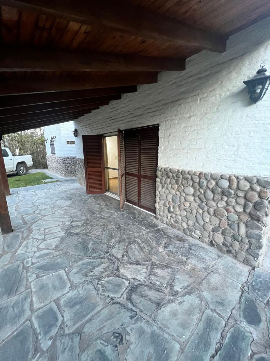 Puerto Bermejo 123 · General Rodriguez — foto 3