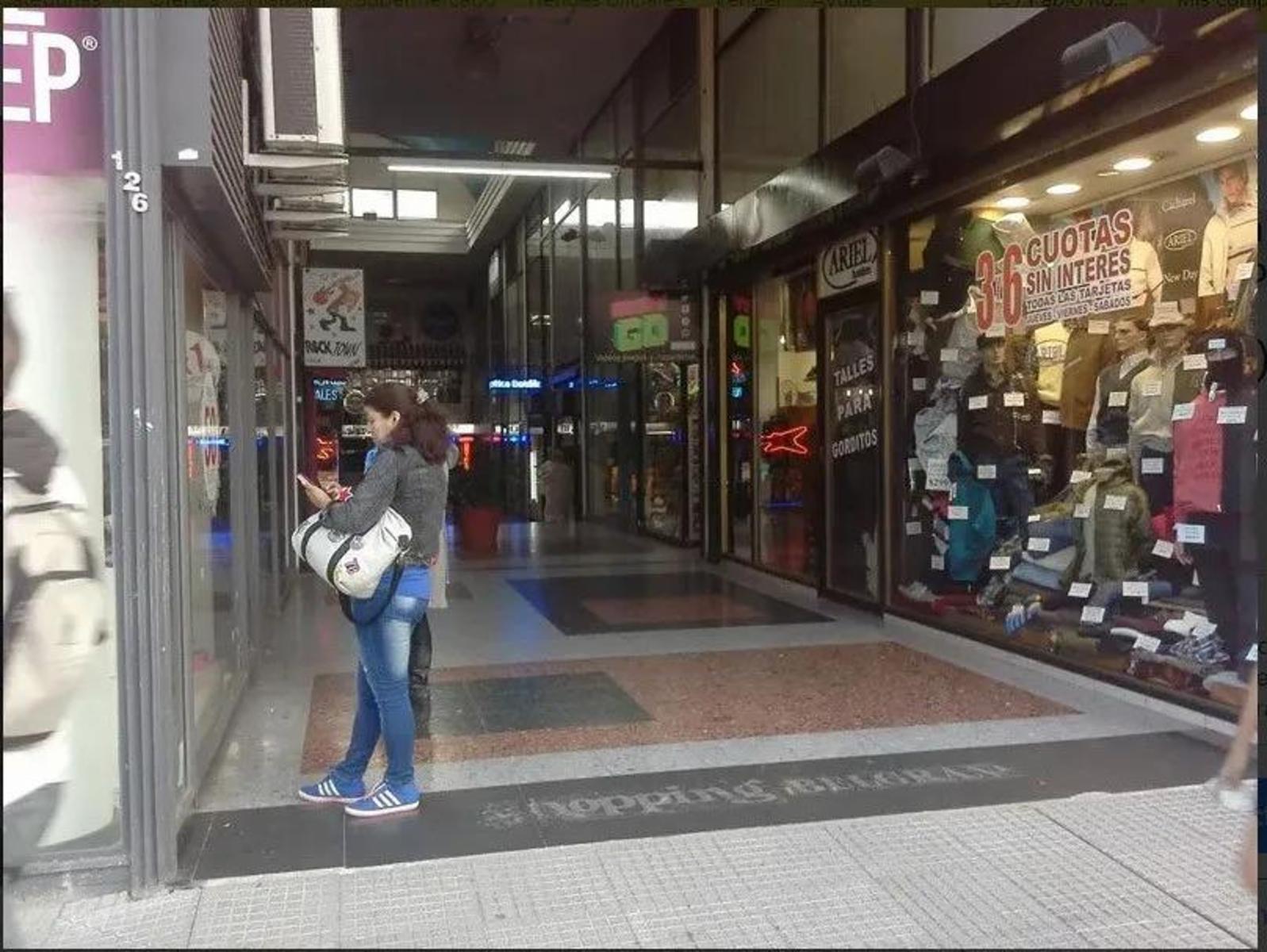 Local en venta en Galería