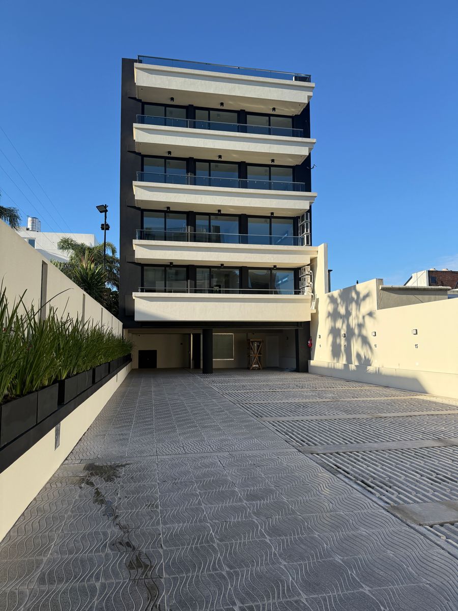 General Paz 12460 · Barrio Naon — foto 46