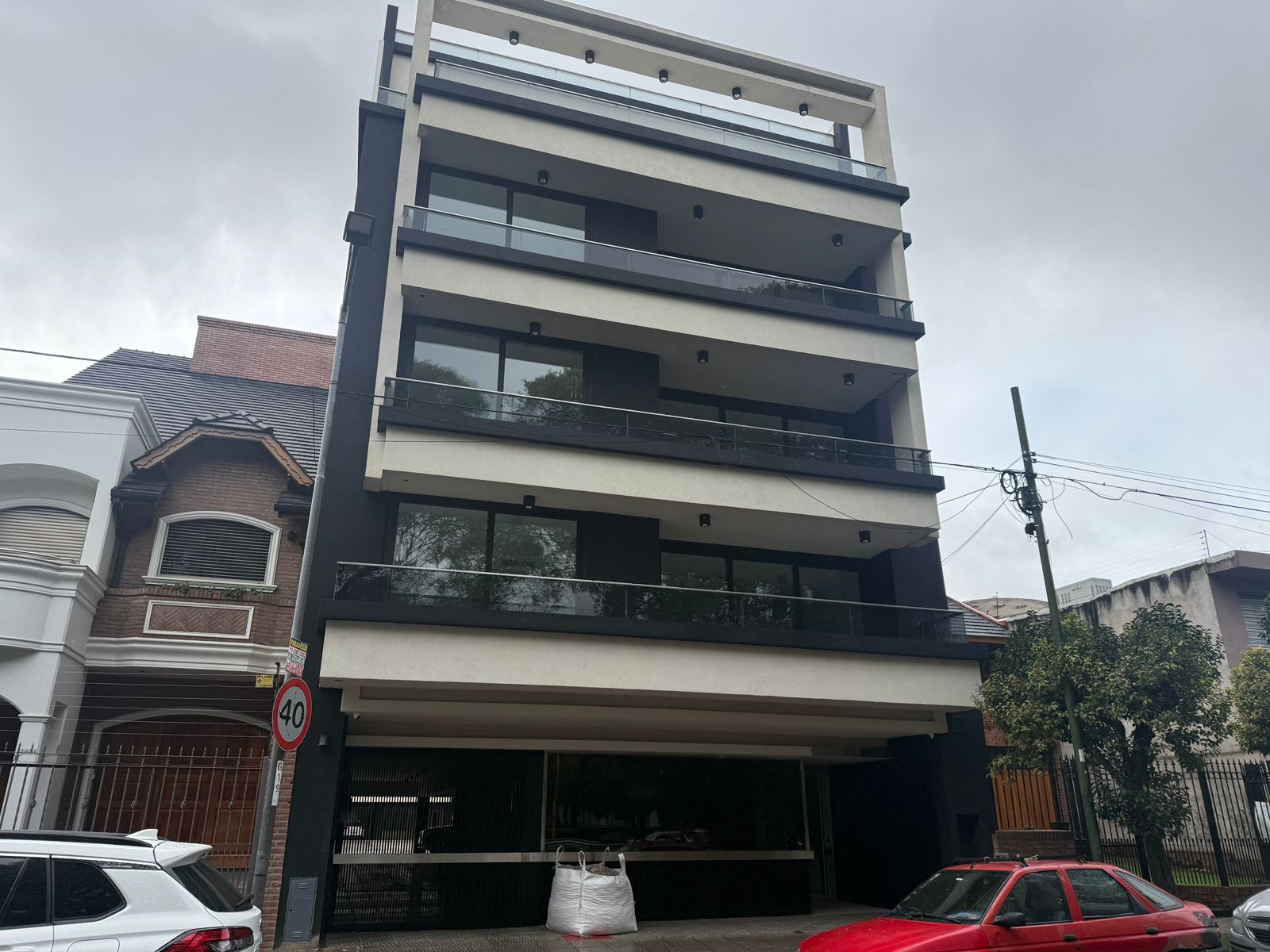 General Paz 12460 · Barrio Naon — foto 50