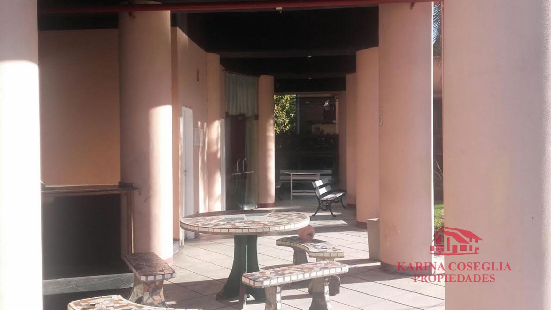 D ELIA · San Miguel — foto 5