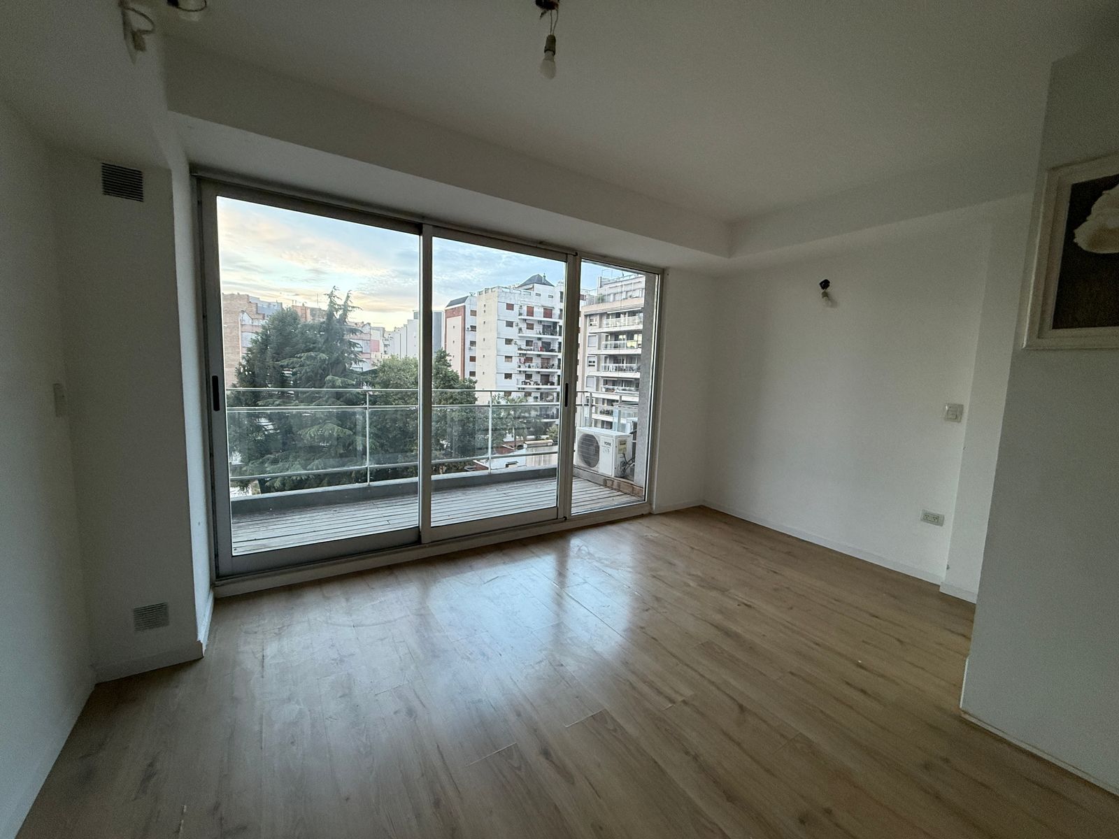 FONROUGE 248 · Villa Luro — foto 17