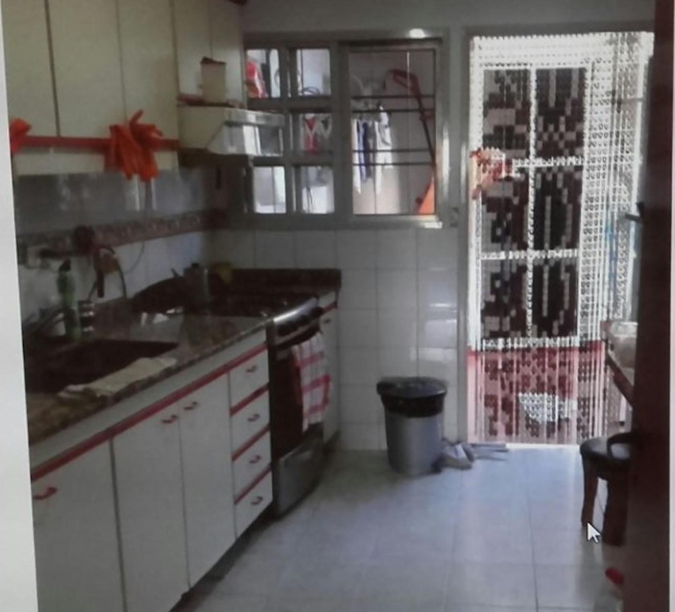 RAUL ALFONSIN 2300 · Lanús — foto 4