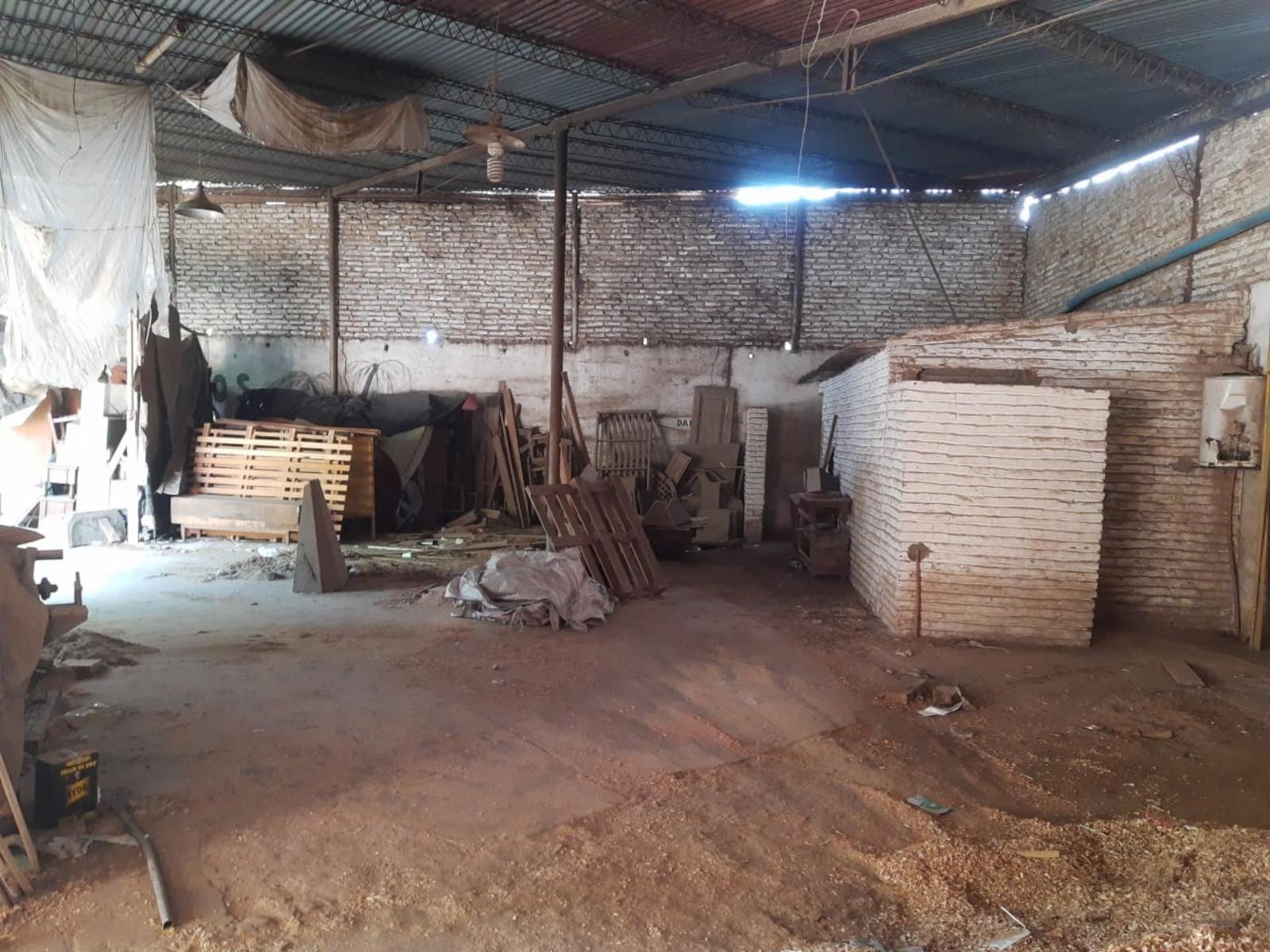 Hipólito Yrigoyen 22015 · Almirante Brown — foto 4