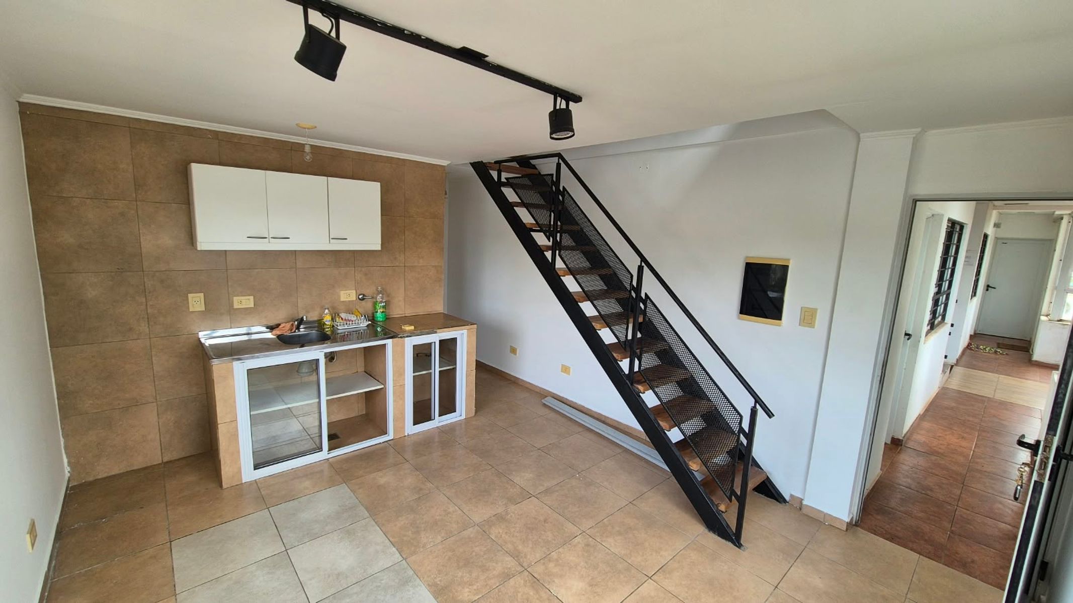 LOFT EN ALQUILER EXCELENTE UBICACIÓN - POSADAS
