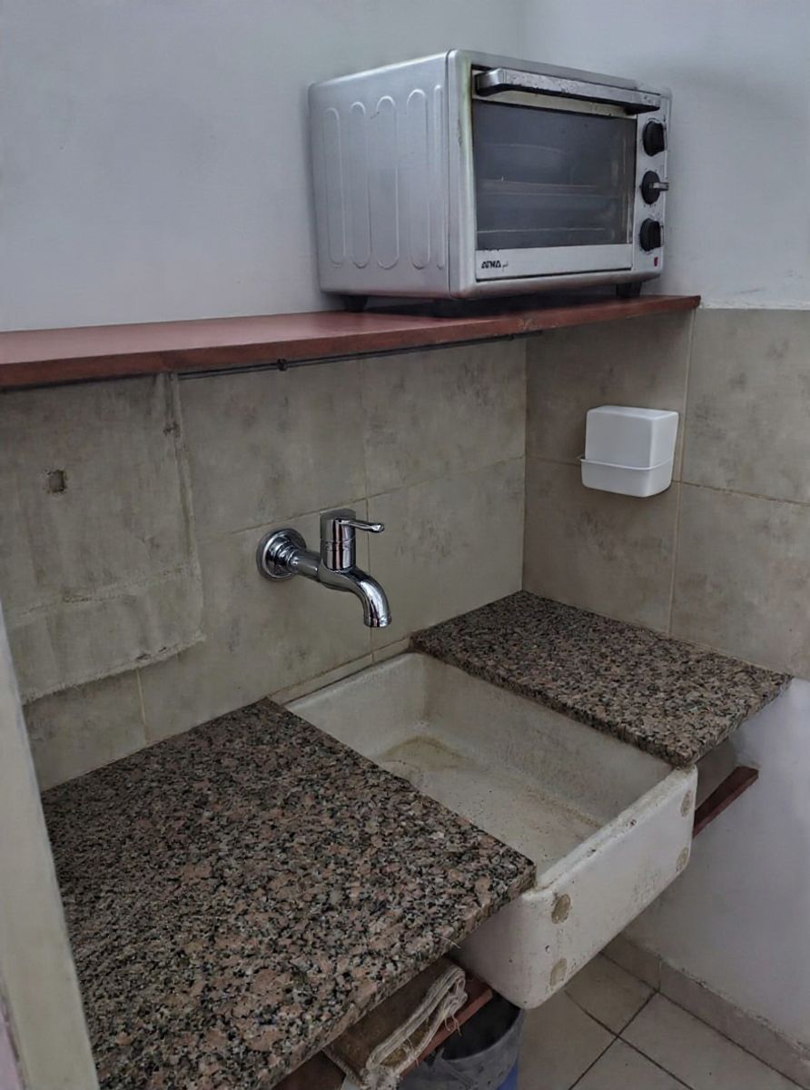 Cabo Primero Ramon Aldo Moreno 255 · Almirante Brown — foto 7