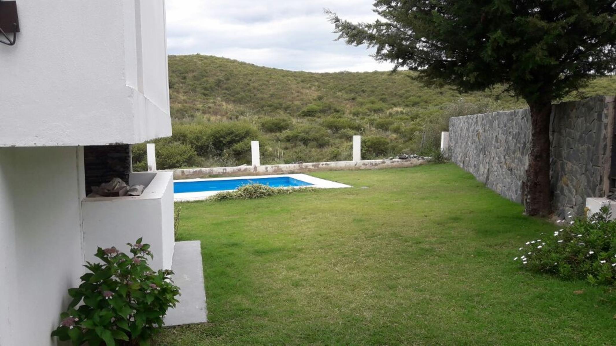 Santa Rita 700 · Junín — foto 10